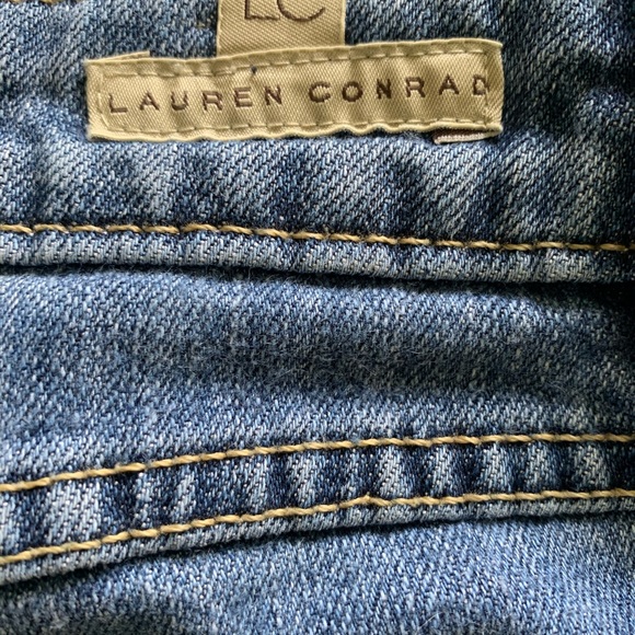Distressed Size 16 Jean Shorts - Picture 3 of 4